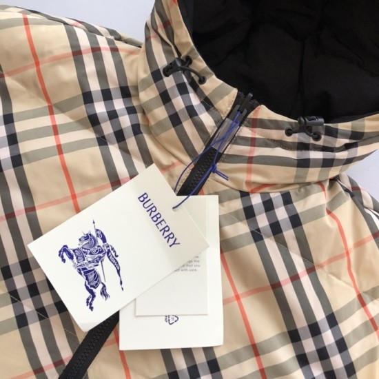 Burberry Reversible Check Nylon Snowdonia Puffer Jacket