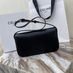 Celine Shoulder Bag Triomphe in shiny calfskin Black