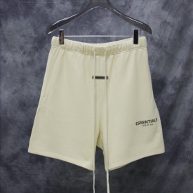 FEAR OF GOD FOG Essentials Fleece Shorts Weathered Beige