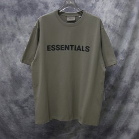 Replica FOG Essentials t shirt