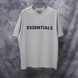 Replica FOG Essentials t shirt