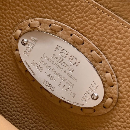 Fendi Peekaboo ISeeU Small Beige Selleria Bag