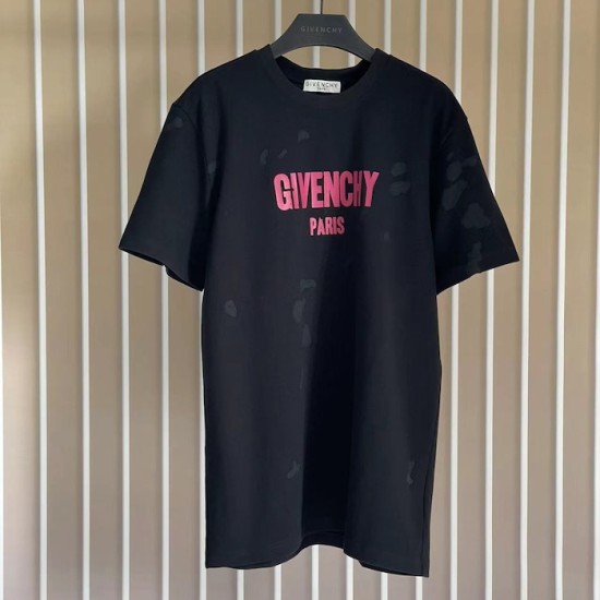 Givenchy Paris Distressed Oversized T Shirt Black / Red