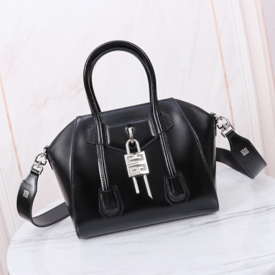 Givenchy Mini Antigona Lock bag in Box leather black