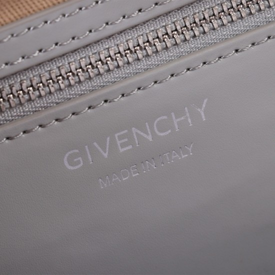 Givenchy Small Antigona bag in Box leather Grey