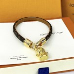 Louis Vuitton LV Cannes Armband M8048E