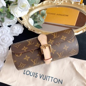 LV Monogram Canvas 3 Watch Case M47530