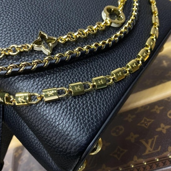 Louis Vuitton Capucines BB Black M12345