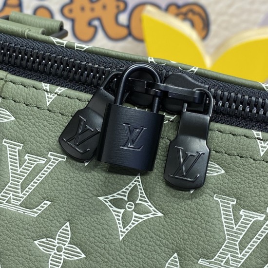 Louis Vuitton Monogram Shadow Keepall Bandoulière 50 M12504