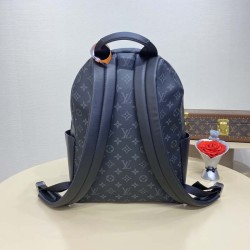 Replica Louis Vuitton Discovery Backpack M22558