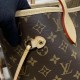 Louis Vuitton Monogram Canvas Neverfull MM M46975