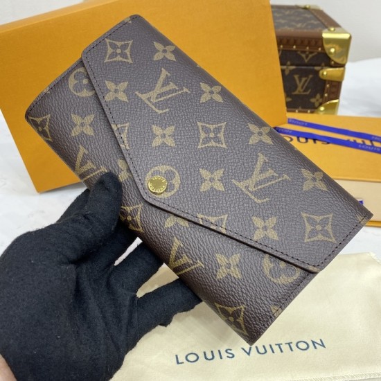 Louis Vuitton Sarah Wallet M60531