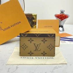 Louis Vuitton Card Holder M69161