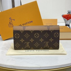 Louis Vuitton Sarah Wallet M80726