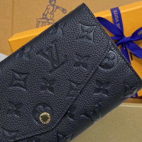 Louis Vuitton Sarah Wallet M82257