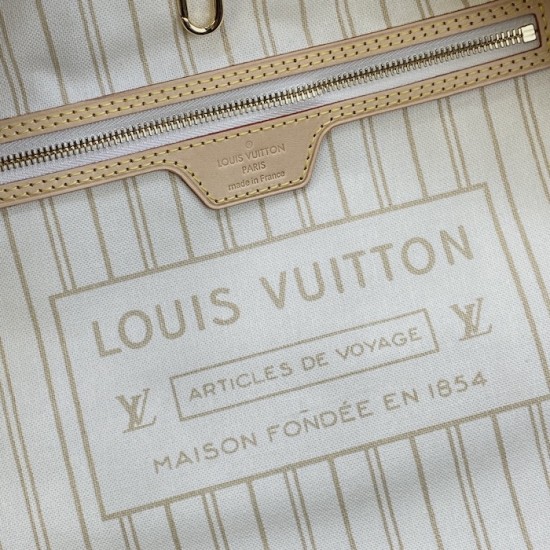 Louis Vuitton Damier Azur Neverfull MM N40604