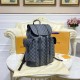 Replica Louis Vuitton Damier Graphite hristopher MM N41379