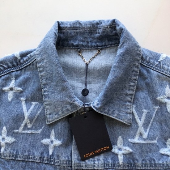 l**is V*t*n denim trucker jacket 1aging