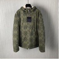 Louis Vuitton Reversible Nylon And Fleece Windbreaker 1AGIOJ