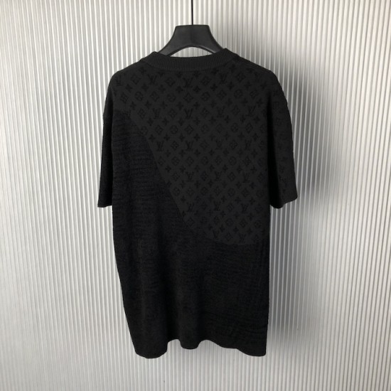 Louis Vuitton Graphic Jacquard Short-Sleeved Crewneck 1AHCMU