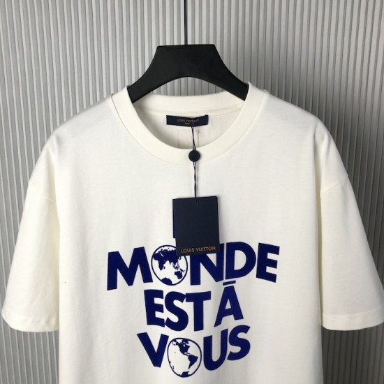 Louis Vuitton Graphic Cotton T-Shirt 1AHCW5