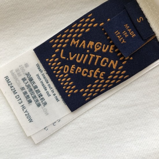 Louis Vuitton Graphic Cotton T-Shirt 1AHCW5