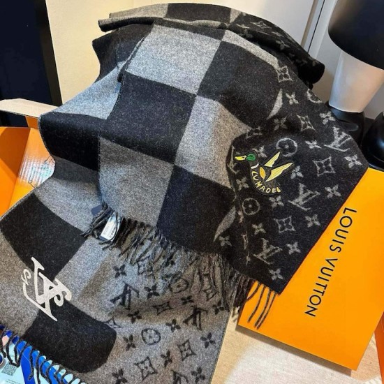 Louis Vuitton muffler NIGO collaboration Escharpe Damier giant wave monogram cashmere