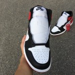 Air Jordan 1 Retro High OG Black Toe