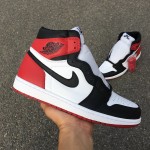 Air Jordan 1 Retro High OG Black Toe