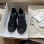 Alexander Mcqueen Oversized Sneaker Black color