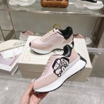 Alexander Mcqueen Sprint Runner in Pink