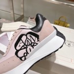 Alexander Mcqueen Sprint Runner in Pink