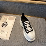 Alexander McQueen Tread Slick Lace up Sneakers Black / White