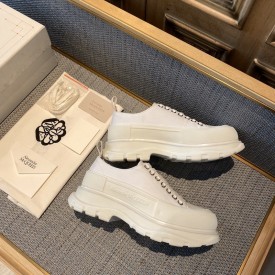 Replica Alexander McQueen Sneaker