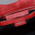 Balenciaga Neo Cagole City Handbag in Red