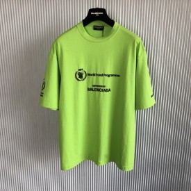 Balenciaga WFP T-shirt Medium Fit in Green