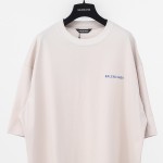 Balenciaga Logo Medium Fit T-shirt in Beige