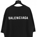 Balenciaga Logo Medium Fit T-shirt in Black