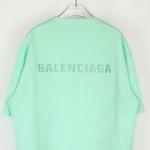 Balenciaga Logo Medium Fit T-shirt in Green