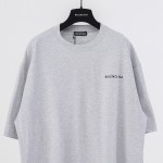 Balenciaga Logo Medium Fit T-shirt in Grey