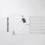 Balenciaga Logo Medium Fit T-shirt in White