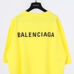 Balenciaga Logo Medium Fit T-shirt in Yellow