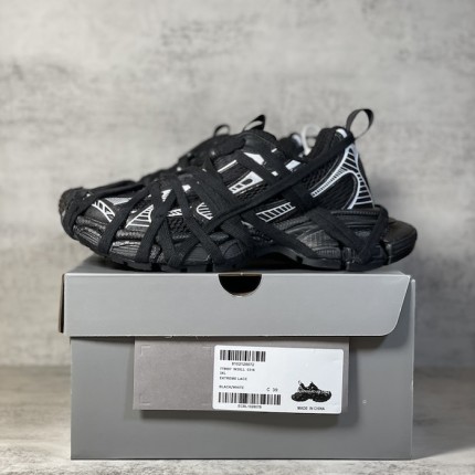 Balenciaga 3XL Extreme Lace Sneaker in Black / White