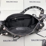 Balenciaga Women's Le Cagole Xs Shoulder Bag in Black