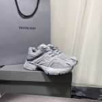 Balenciaga Phantom Sneaker in Grey