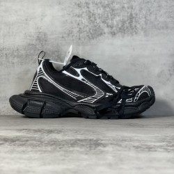 Balenciaga 3XL Sneaker in Black / White