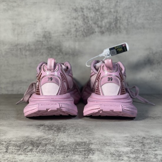 Balenciaga 3XL Sneaker in Pink