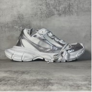 Balenciaga 3XL Sneaker in White / Silver