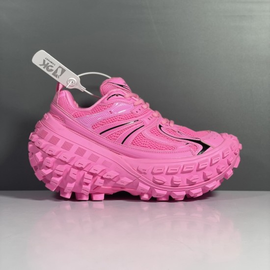 Balenciaga Bouncer Sneaker in Pink