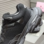 Balenciaga Track.3 Trainers in Black